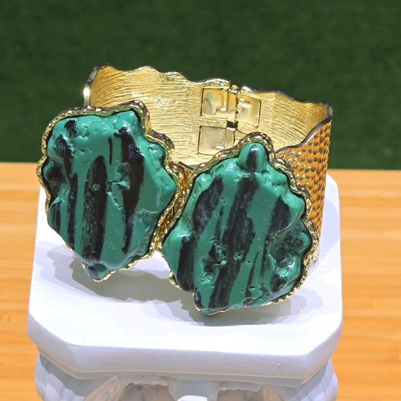 Loulou De La Falaise Gold and Green Statement Bracelet - Picture 1 of 13